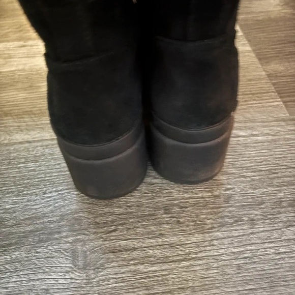 Abeo Women's Black Heeled Boots - Picture 2 of 2